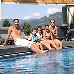 Lacknerhof 4* פלאכאו