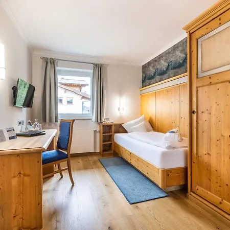 Otel Lacknerhof 4*