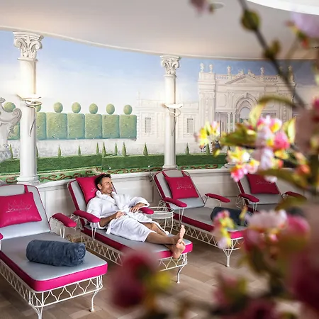 Hotell Lacknerhof 4*