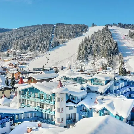 Готель Lacknerhof 4*