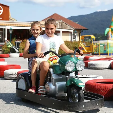 Lacknerhof 4* Флахау