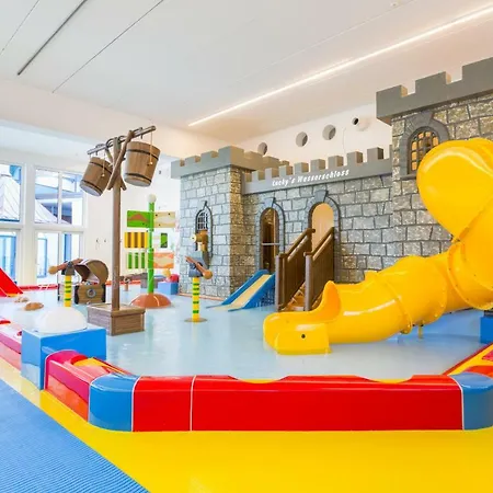 Lacknerhof Готель 4*