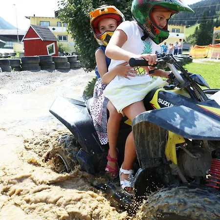 Lacknerhof 4* Flachau